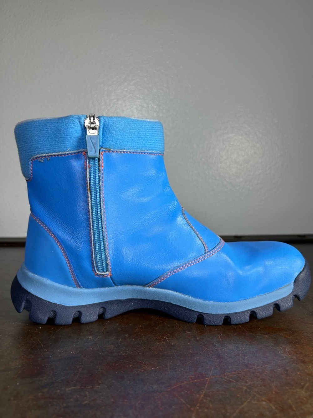Nike Kids Blue Zip Winter Boots with Silver Swoosh - Picture 10 of 15